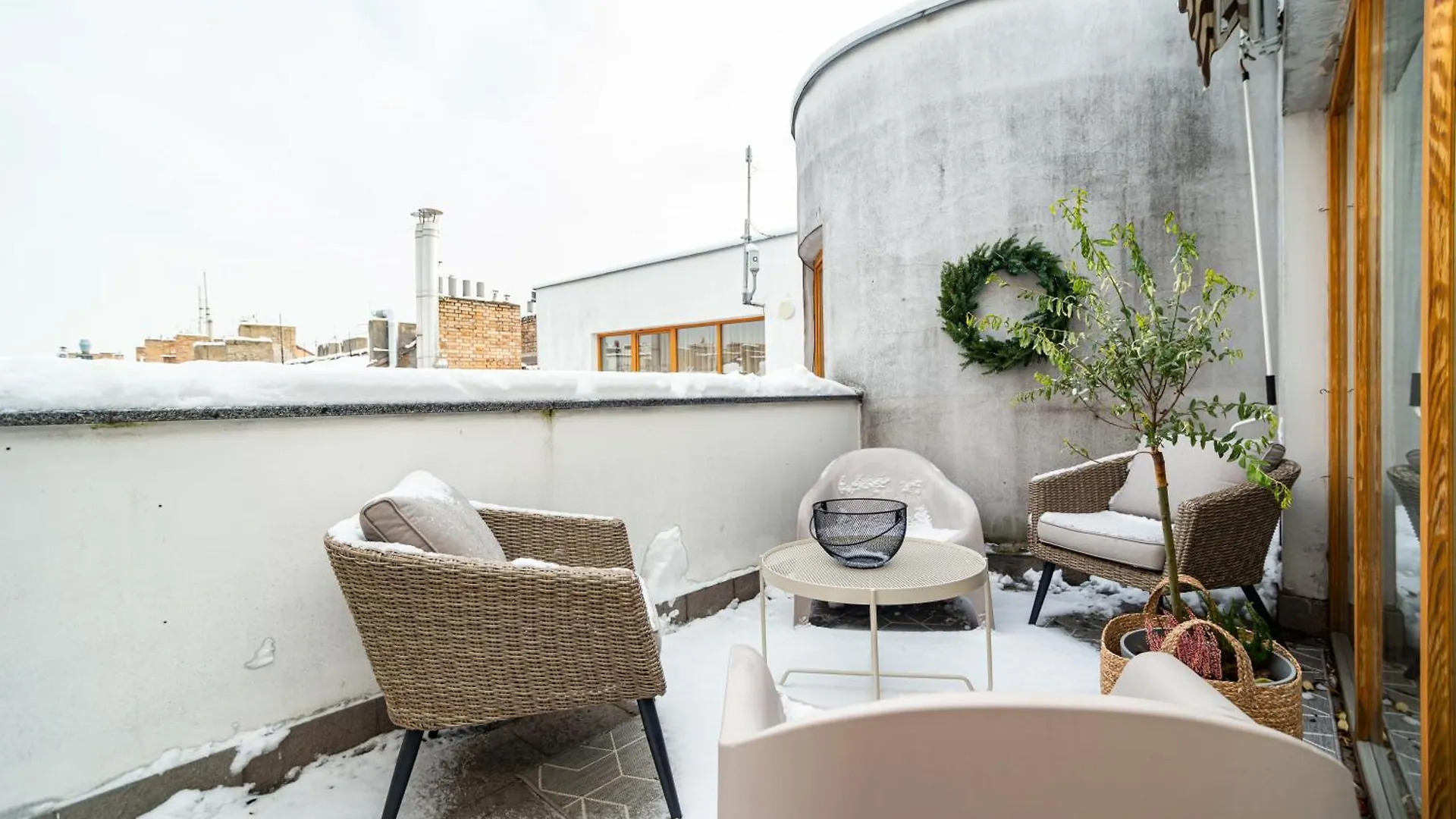 Lavish And Chic Duplex Apartment Praag